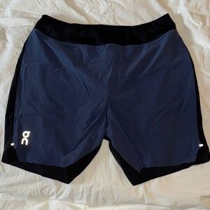 On Running Navy / Black Lightweight Shorts